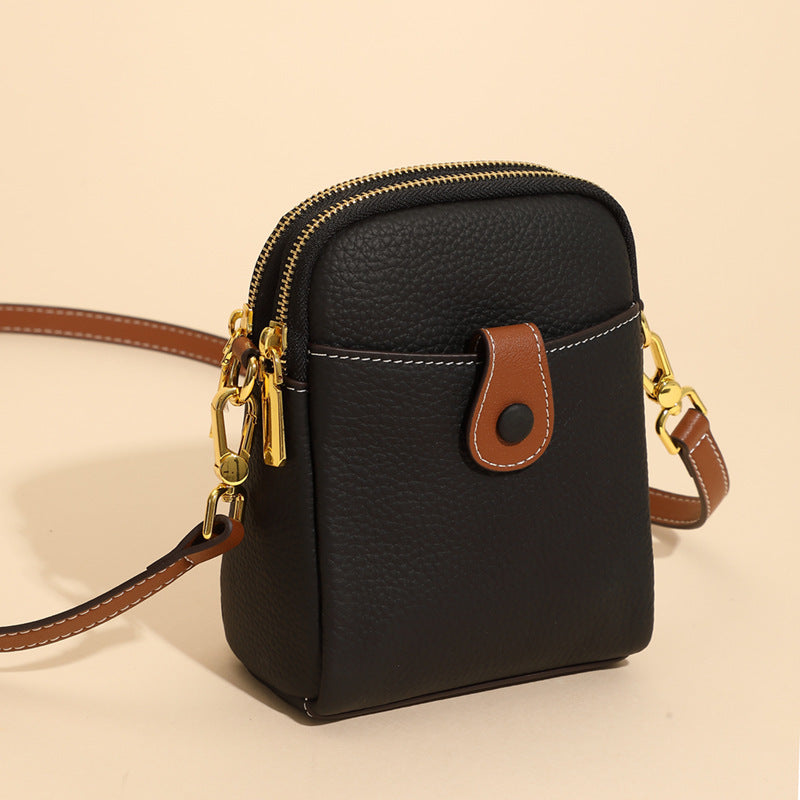 Chic Hands-Free Leather Crossbody